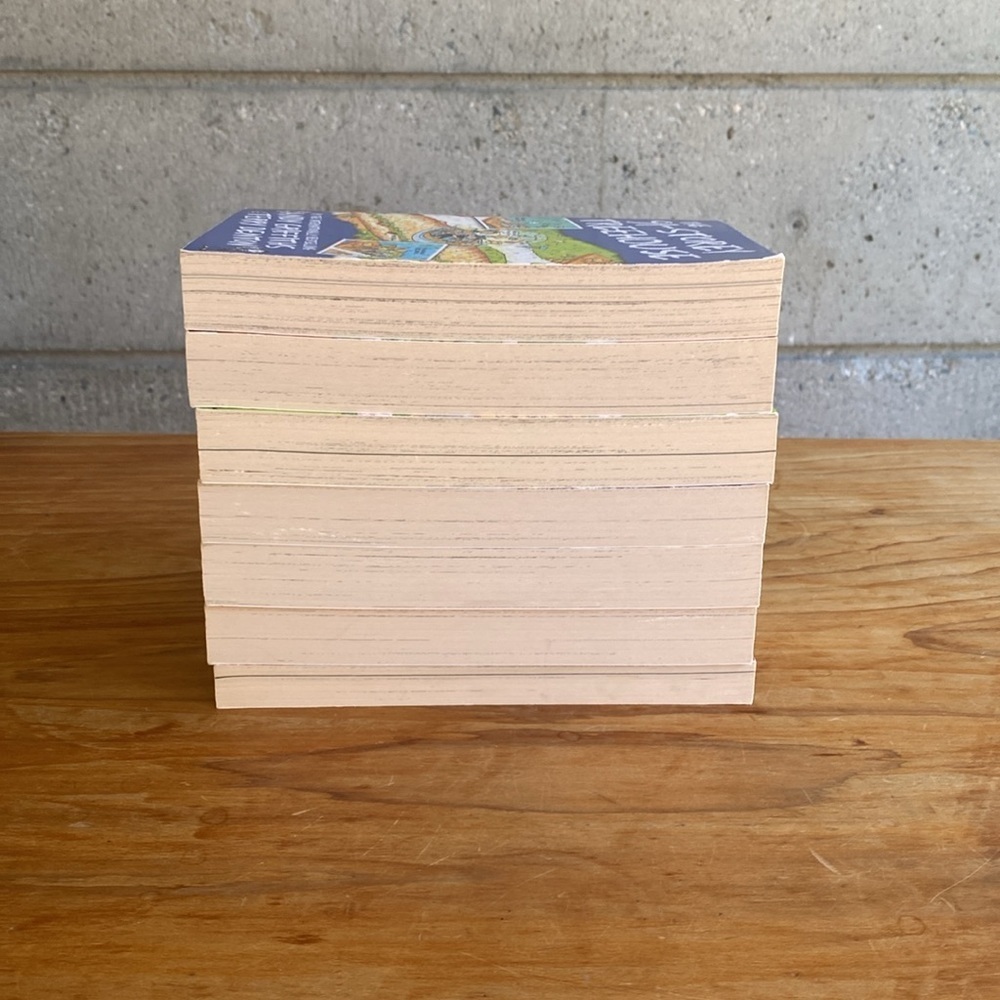 7 x Softcover “Treehouse” Chapter Books - Picture 4 of 7
